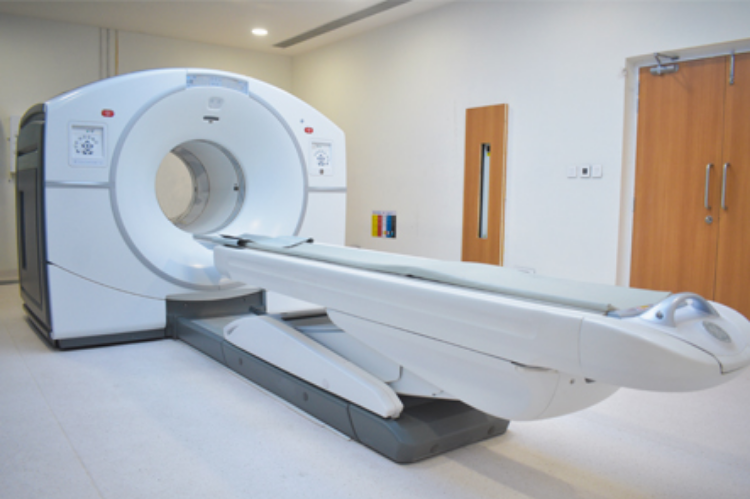 Discovery IQ PET CT